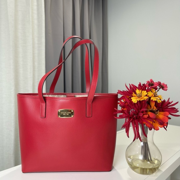 Michael Kors Jet Set Red Travel Tote - Picture 8 of 8